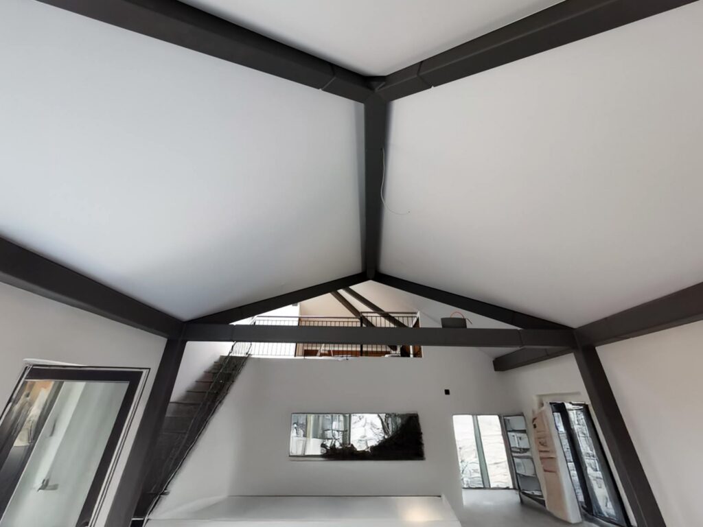 Büro-Spanndecke